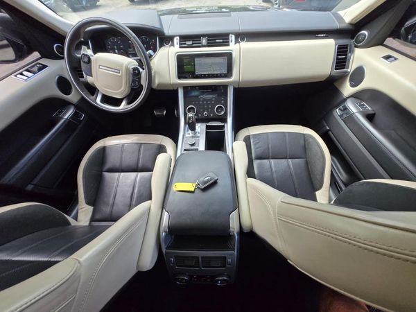 2021 LAND ROVER RANGE ROVER SPORT