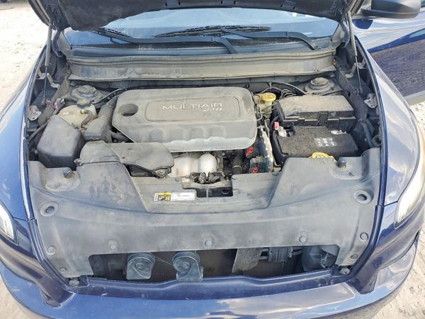 2015 JEEP CHEROKEE Sport — Engine bay