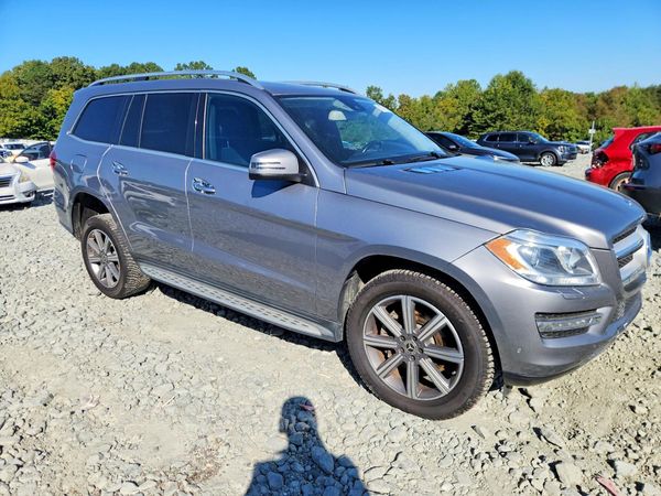 2016 MERCEDES-BENZ GL GL450-4M — Passenger 3/4