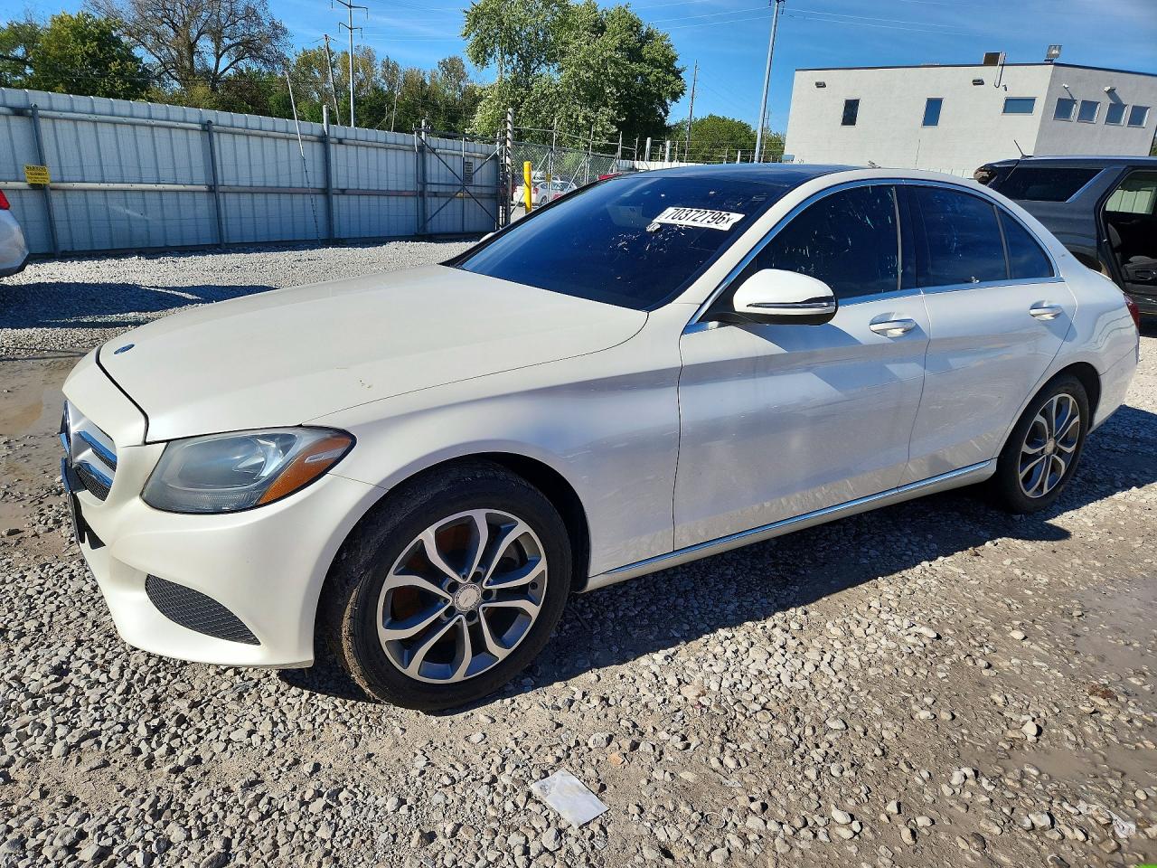 2017 MERCEDES-BENZ C-CLASS C300d-4M — Front 3/4