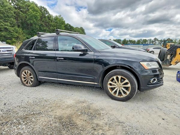 2016 AUDI Q5 — Passenger 3/4