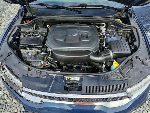 2021 DODGE DURANGO — Engine bay