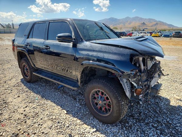 2023 TOYOTA 4RUNNER TRD Pro — Passenger 3/4