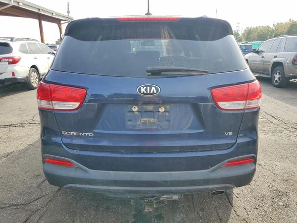 2017 KIA SORENTO L, LX — DIRR