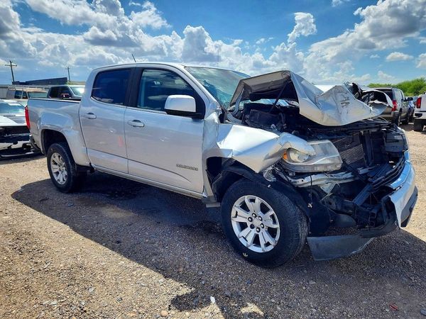 2017 CHEVROLET COLORADO LT — Passenger 3/4