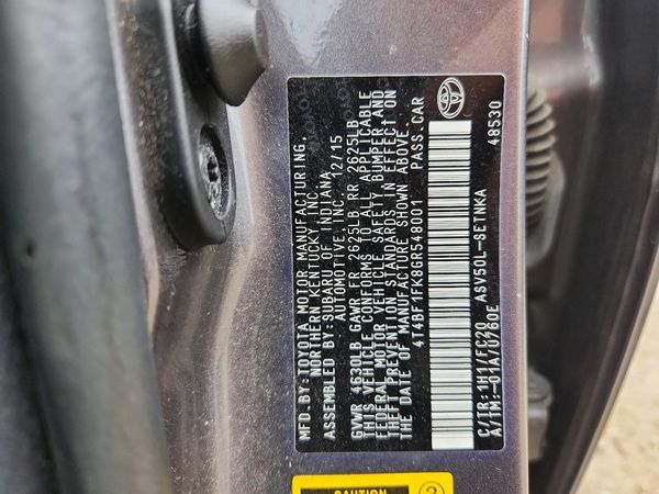 2016 TOYOTA CAMRY — VINS