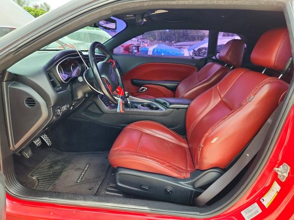 2017 DODGE CHALLENGER R/T — DENT