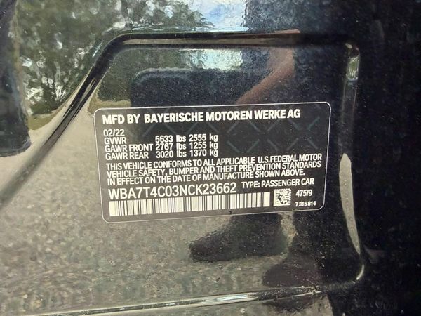 2022 BMW 740