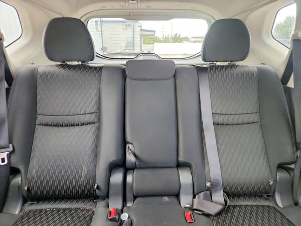 2019 NISSAN ROGUE — SUVN