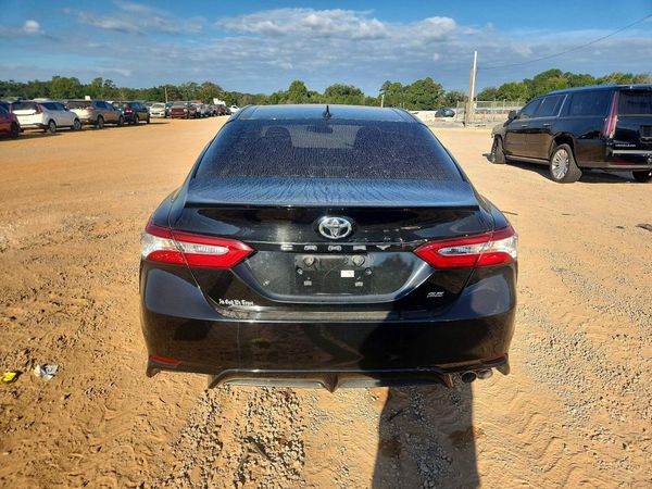 2020 TOYOTA CAMRY SE — DIRR