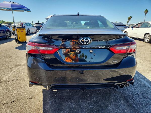 2021 TOYOTA CAMRY SE — DIRR