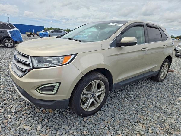 2018 FORD EDGE Titanium — Front 3/4