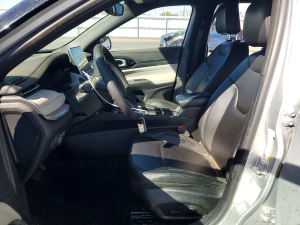 2025 JEEP COMPASS Limited — DENT