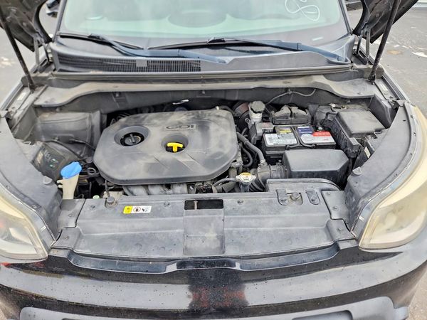 2015 KIA SOUL GLS(Middle grade) — Engine bay