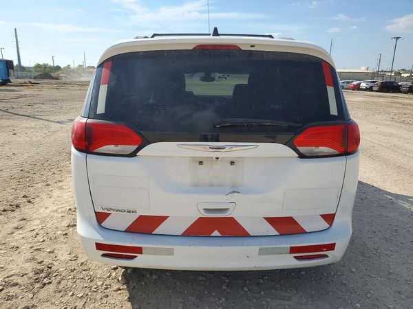 2021 CHRYSLER VOYAGER LXI — DIRR
