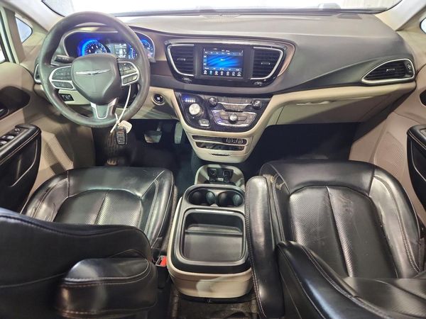 2021 CHRYSLER VOYAGER LXI — CKPT