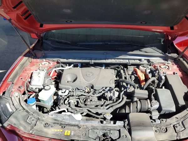 2025 MAZDA CX-50 Premium — Engine bay