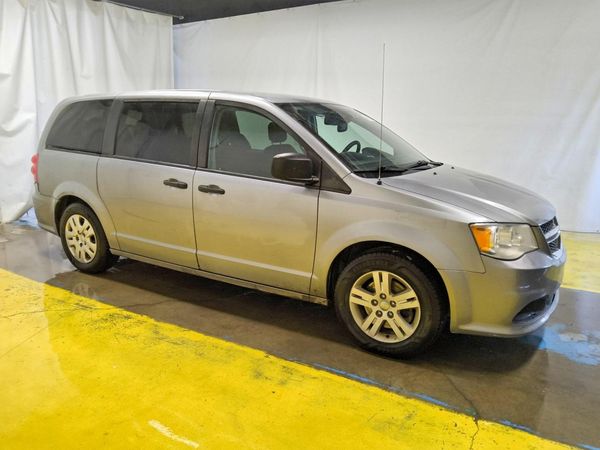 2019 DODGE GRAND CARAVAN SE — Passenger 3/4