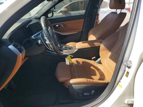 2021 BMW 330I — DENT
