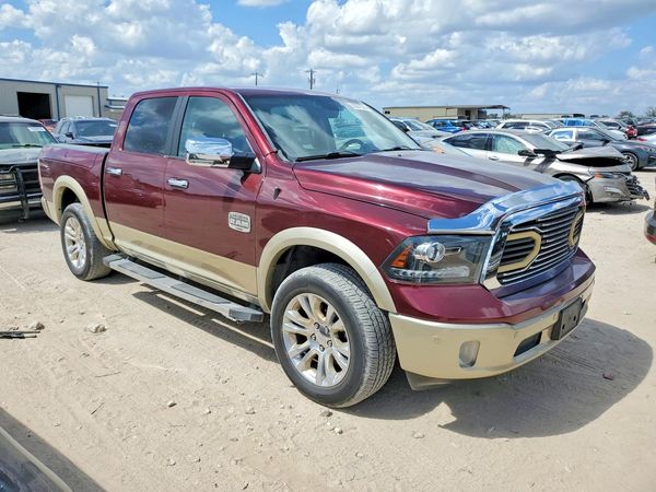 2016 RAM 1500 Longhorn — Passenger 3/4