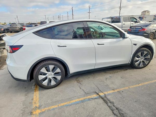 2024 TESLA MODEL Y — PSRA