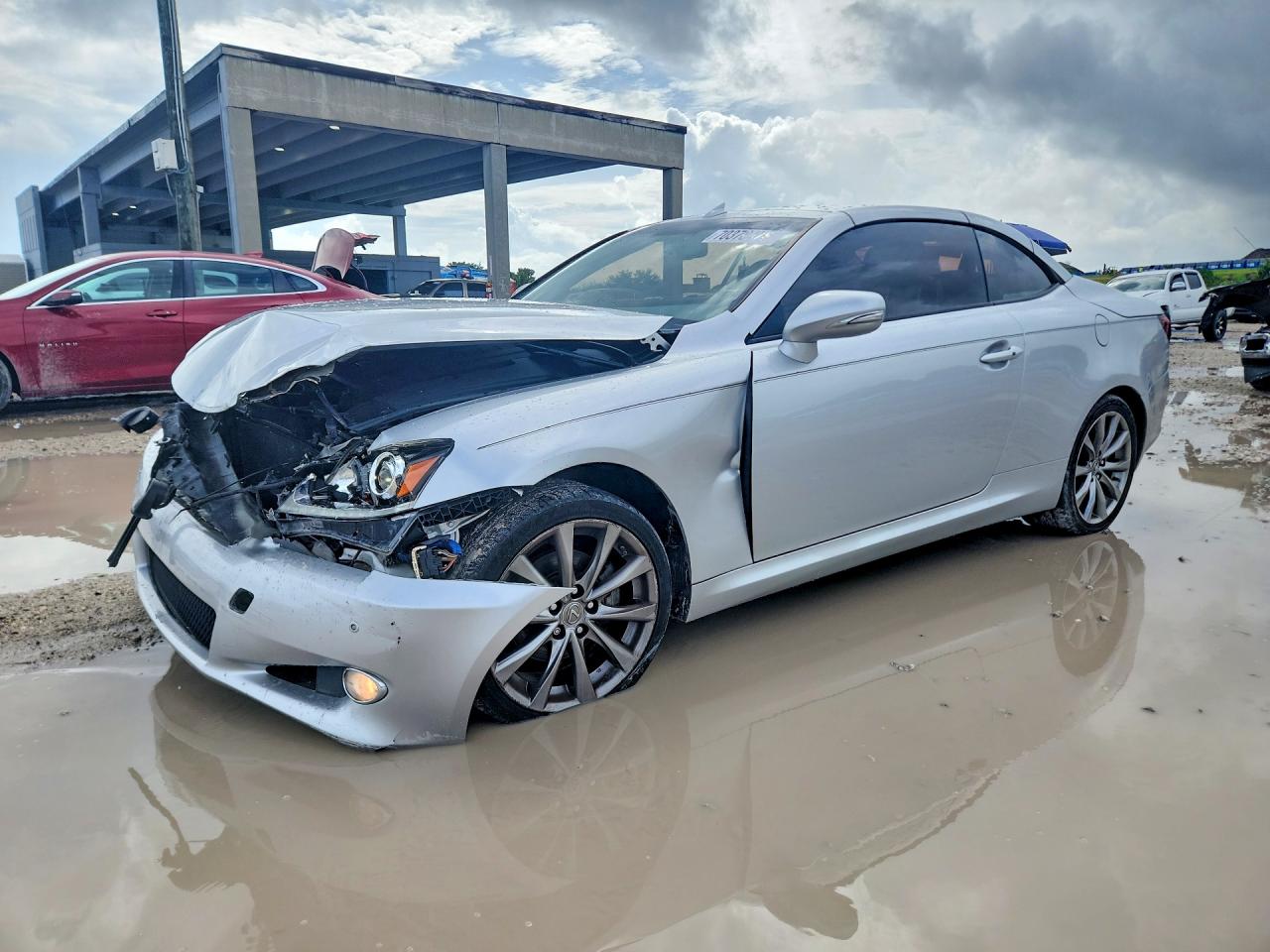 2014 LEXUS IS 250C — Front 3/4