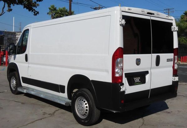 2025 RAM PROMASTER C/V LR 136 WB