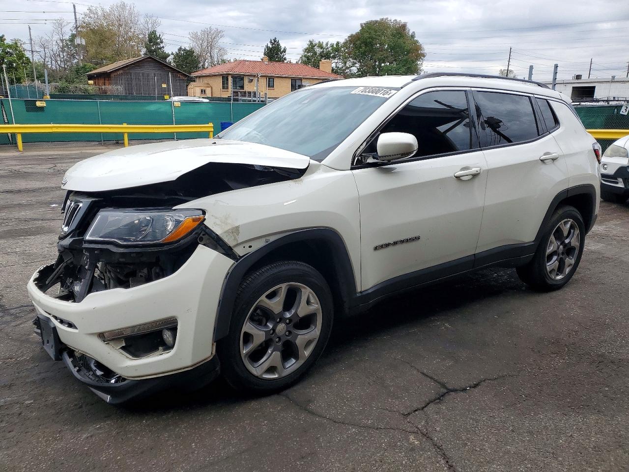 2021 JEEP COMPASS Limited — Front 3/4