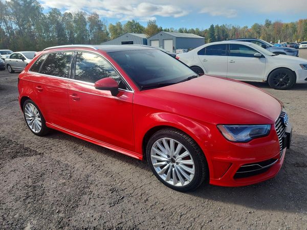 2016 AUDI A3 — Passenger 3/4