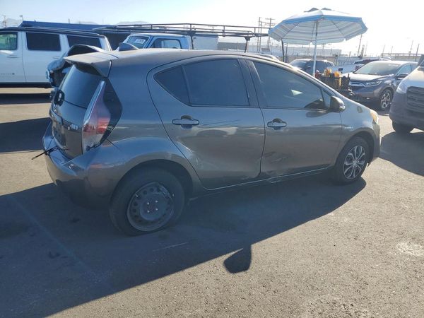 2016 TOYOTA PRIUS — PSRA