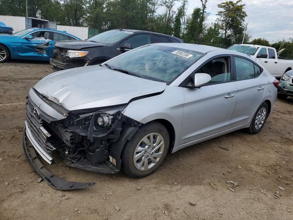 2019 HYUNDAI ELANTRA SE — Front 3/4