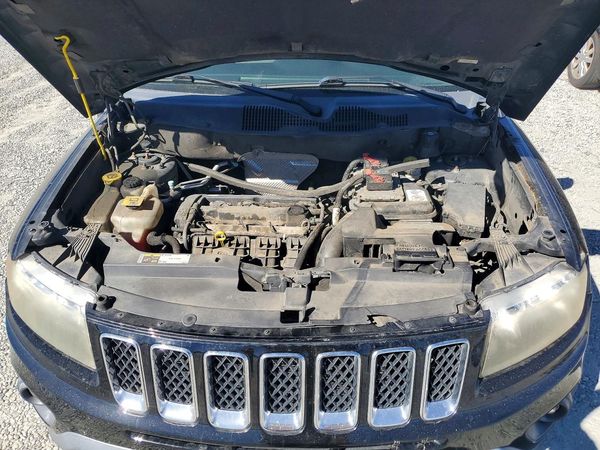 2014 JEEP COMPASS Sport — Engine bay