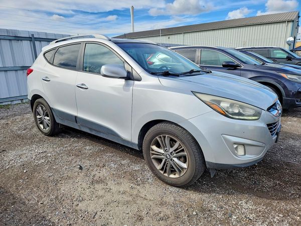 2014 HYUNDAI TUCSON GLS (Middle Level) — Passenger 3/4