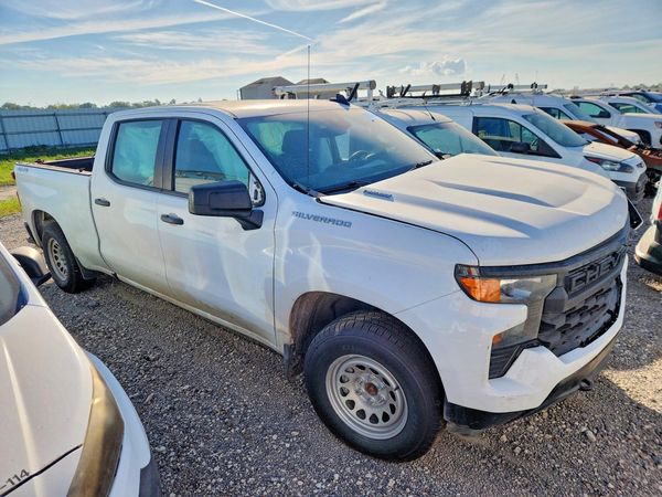 2024 CHEVROLET SILVERADO Work Truck — Passenger 3/4