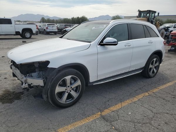 2017 MERCEDES-BENZ GLC