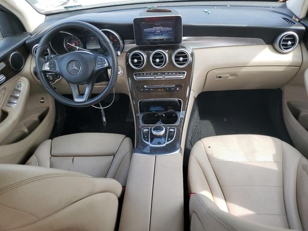 2017 MERCEDES-BENZ GLC