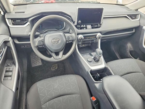 2025 TOYOTA RAV4 XLE — CKPT