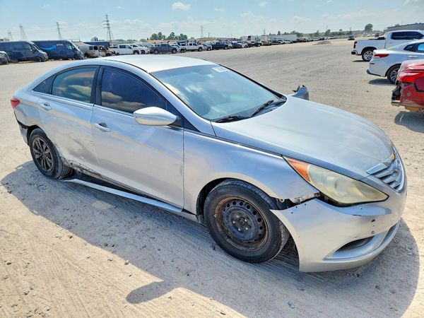 2012 HYUNDAI SONATA Middle-low level — Passenger 3/4