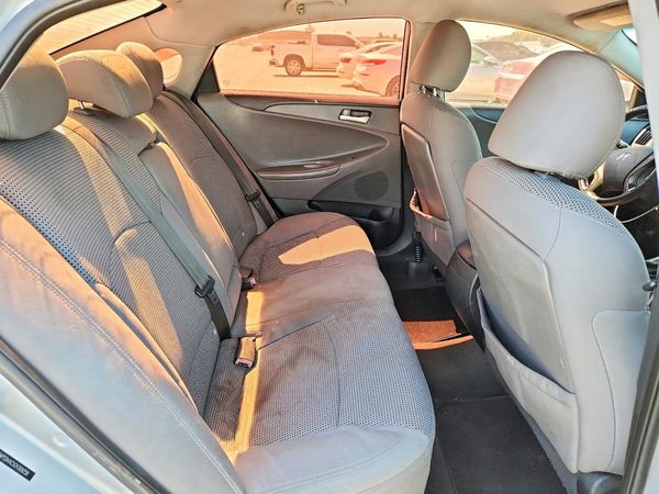 2012 HYUNDAI SONATA Middle-low level — PSRS