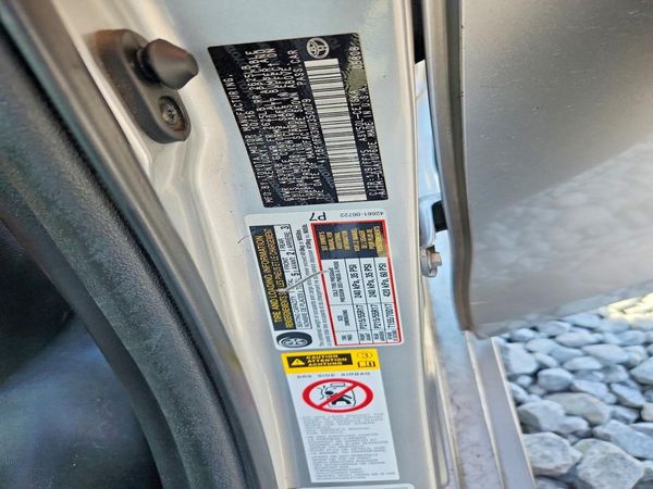 2017 TOYOTA CAMRY LE/SE/XLE/XSE — VINS