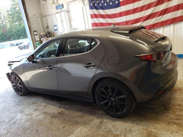 2022 MAZDA 3 Premium Package