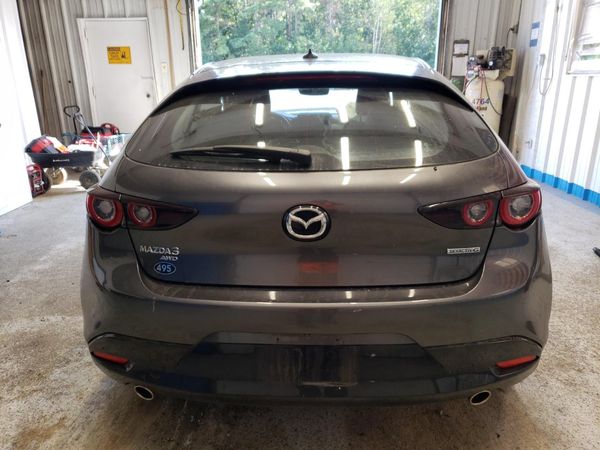 2022 MAZDA 3 Premium Package