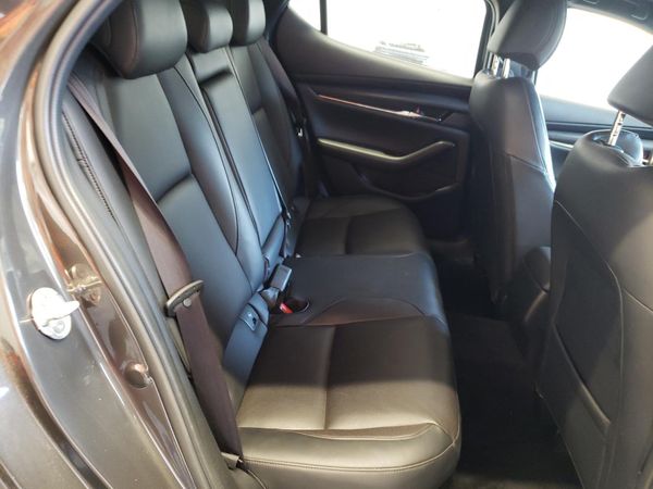 2022 MAZDA 3 Premium Package