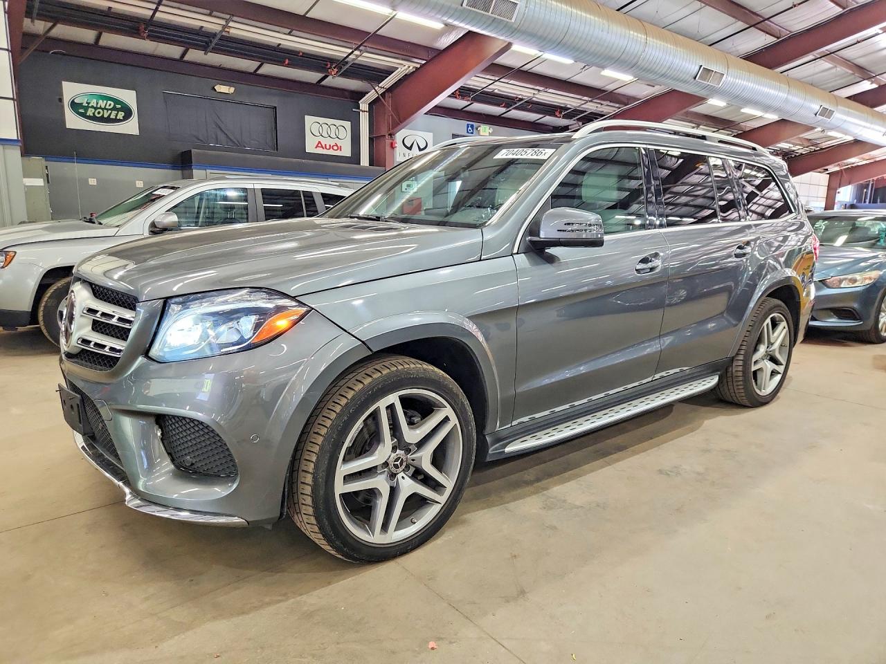 2018 MERCEDES-BENZ GLS GLS550-4M — Front 3/4