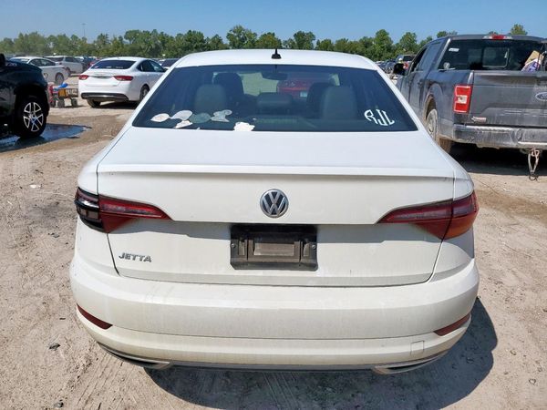 2019 VOLKSWAGEN JETTA