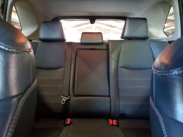 2019 TOYOTA RAV4 Limited — SUVN