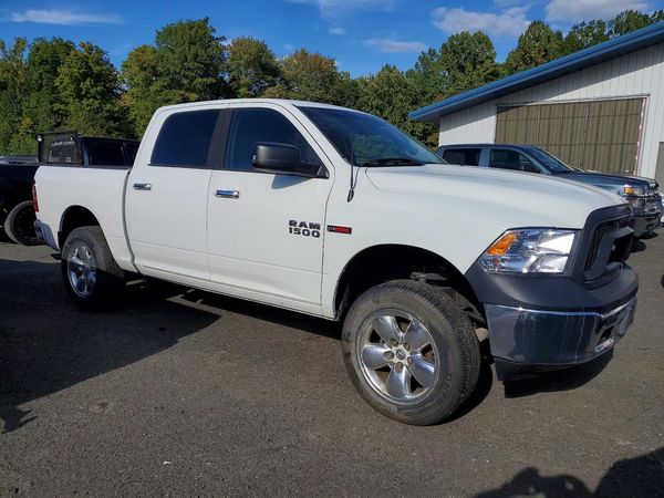 2015 RAM 1500 ST — Passenger 3/4