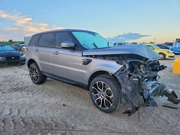 2022 LAND ROVER RANGEROVER HSE Silver Edition — Passenger 3/4