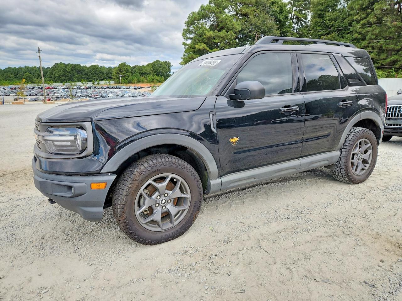 2021 FORD BRONCO Badlands — Front 3/4