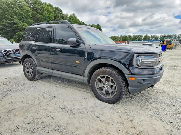 2021 FORD BRONCO Badlands — Passenger 3/4